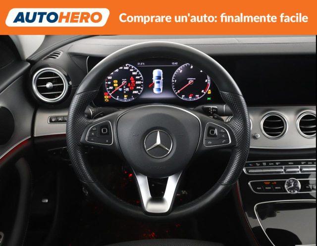 MERCEDES-BENZ E 220 d 4Matic Auto AMG Line