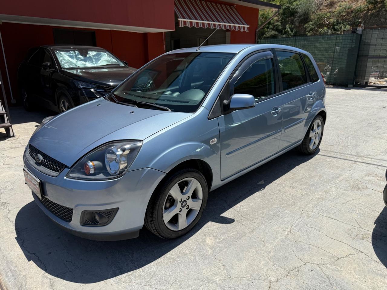 Ford Fiesta 1.4 TDCi 5p. Titanium