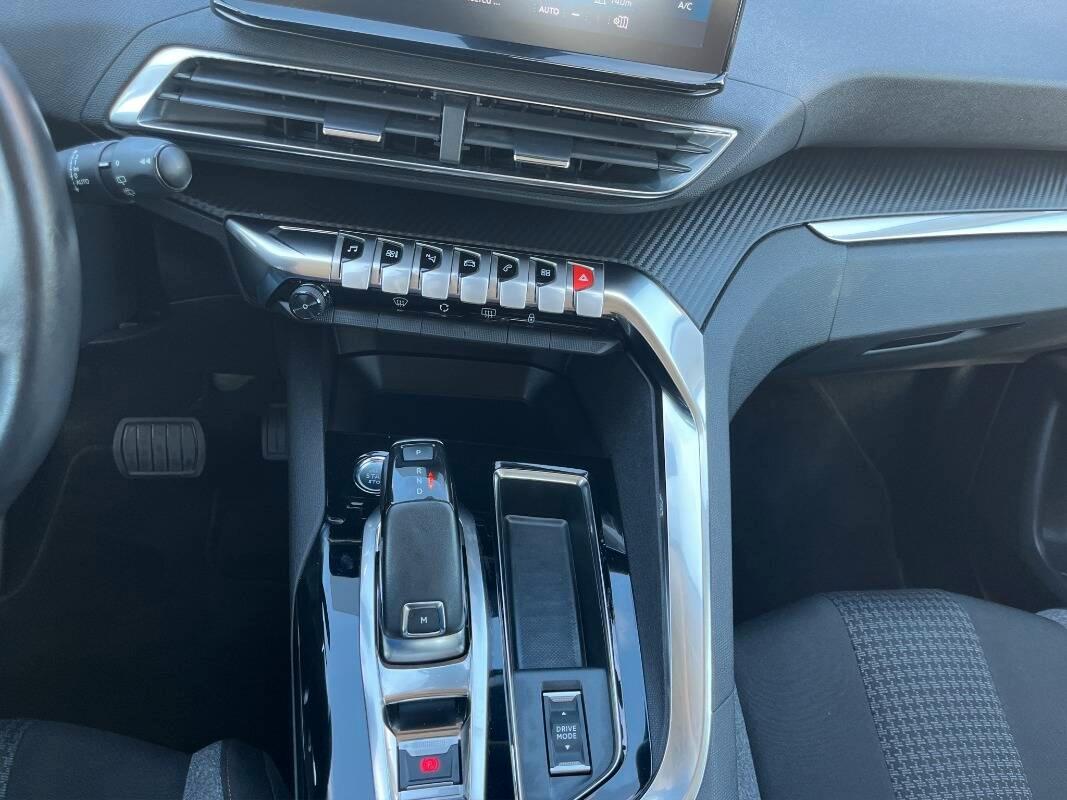 Peugeot 3008 II 1.5 bluehdi Active Business s&s 130cv eat8