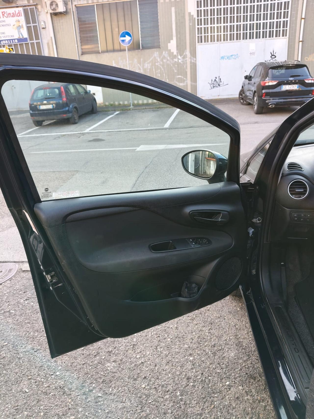 Fiat Punto 1.4 8V 5 porte Easypower Street