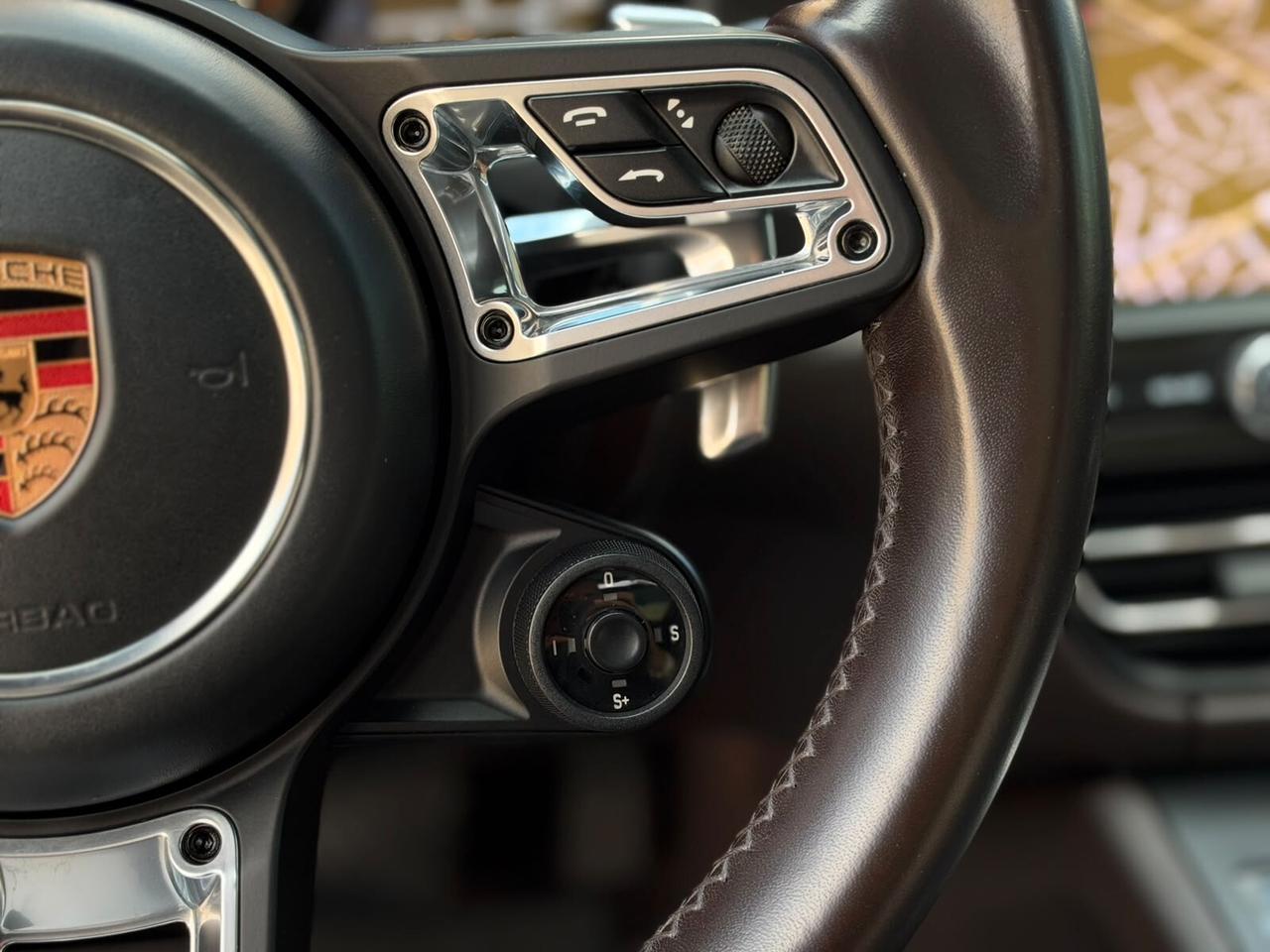 Porsche Macan 2.0 245 cv TURBO DESIGN TETTO SCARICHI