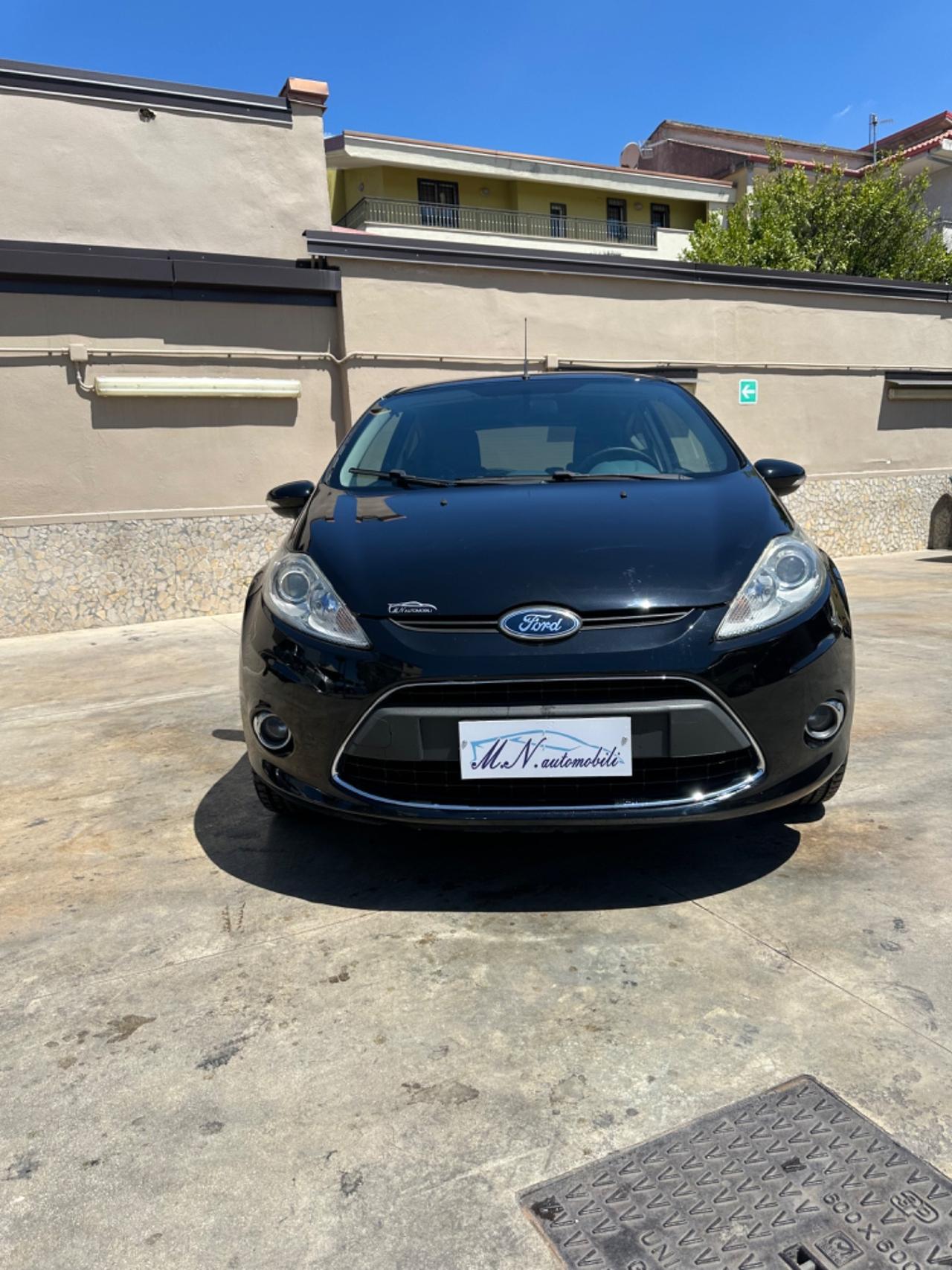 Ford Fiesta 1.4 5 porte Bz.- GPL Titanium