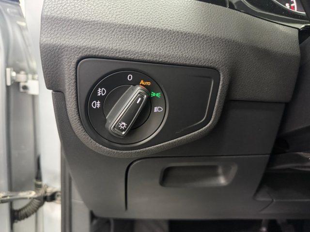 VOLKSWAGEN Golf Sportsvan 2.0 TDI Highline BlueMotion Technology