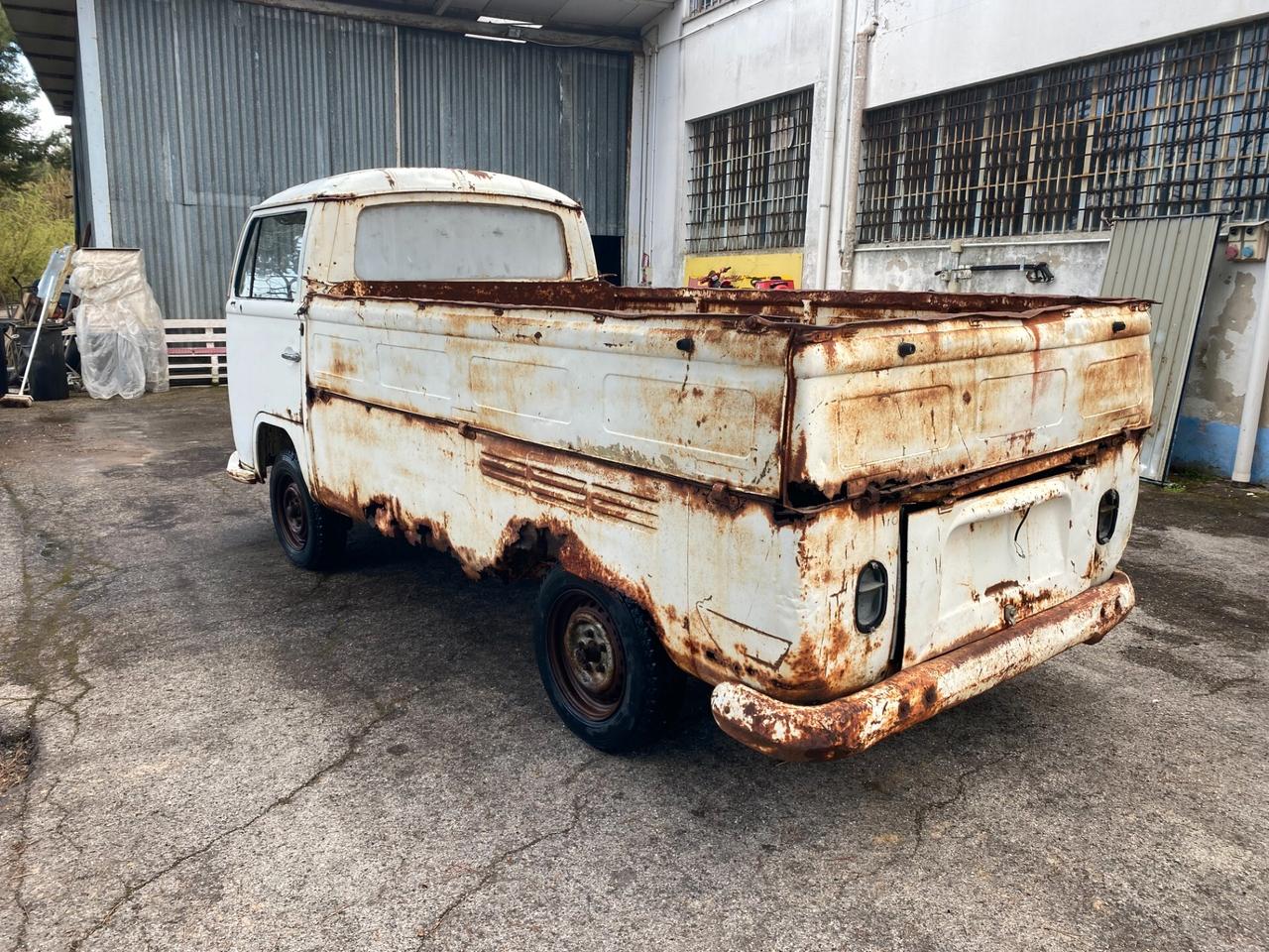 Volkswagen T2 PICK UP