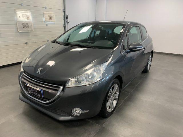 PEUGEOT 208 1.4 HDi 3 Porte Allure