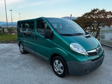 OPEL VIVARO 9 POSTI 2.0 DCi 115CV 6M + GANCIO + DOPPIA PORTA LATERALE
