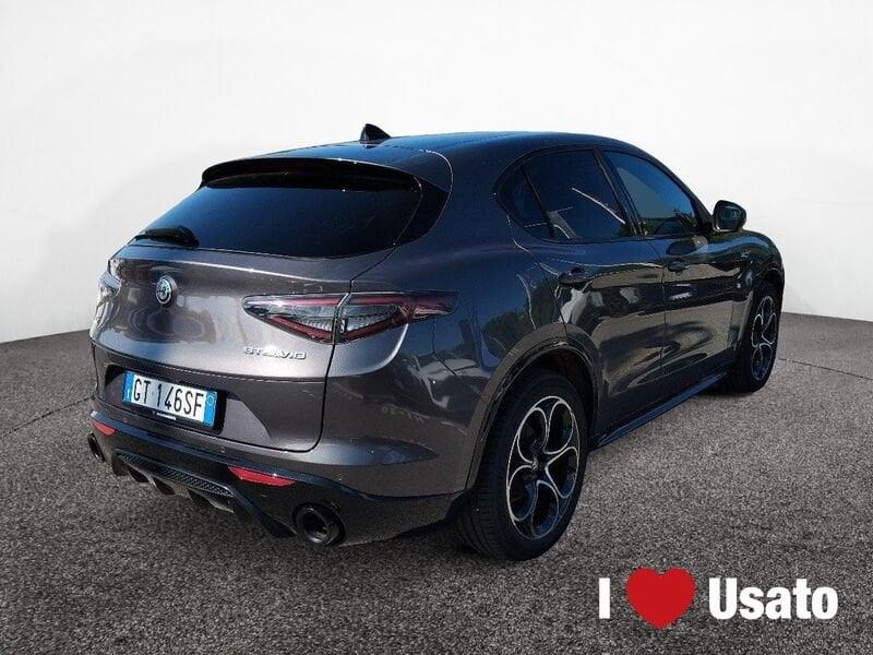 Alfa Romeo Stelvio 2023 2.2 t Veloce Q4 210cv auto