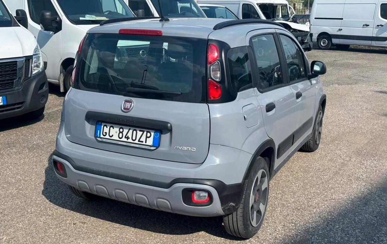 Fiat Panda 1.0 FireFly S&S Hybrid City Cross