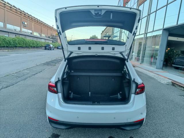 SKODA Fabia 1.0 MPI 80 CV Young Edition