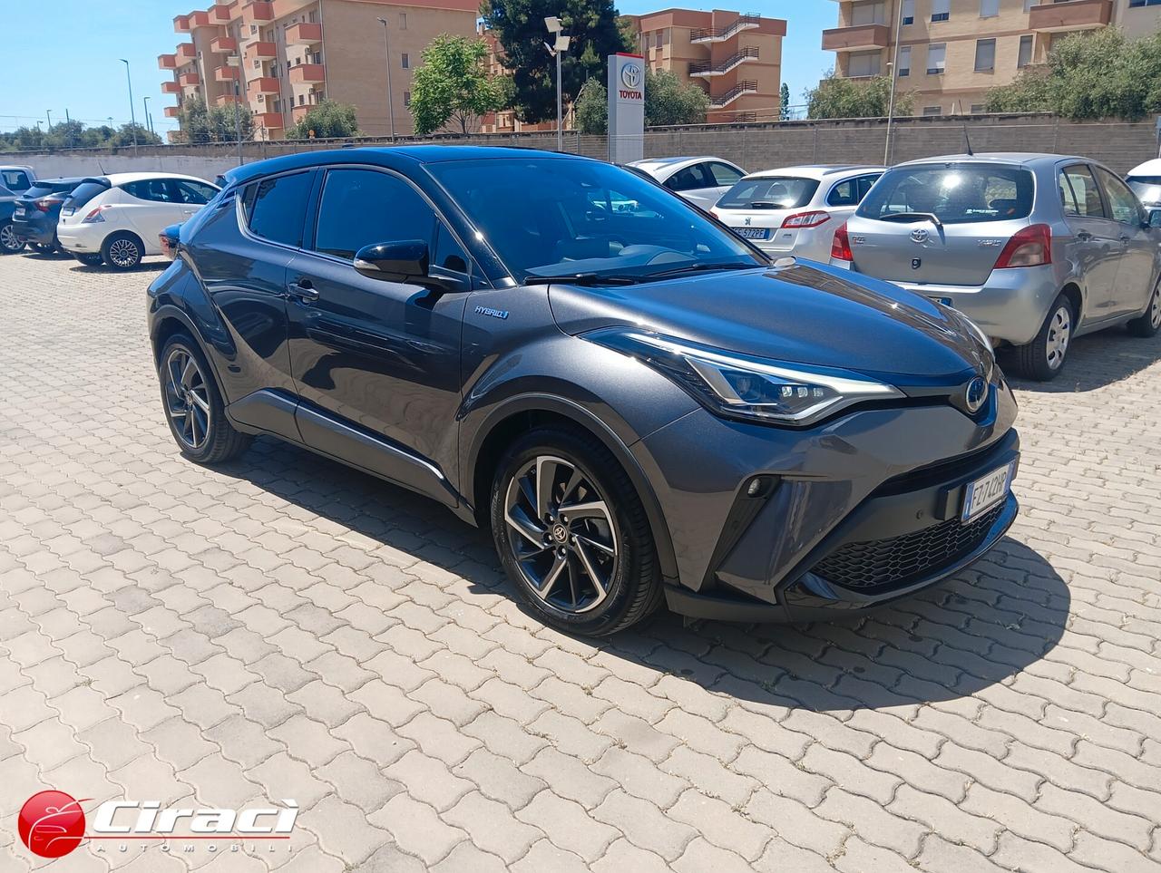 Toyota C-HR 2.0 Hybrid E-CVT Style