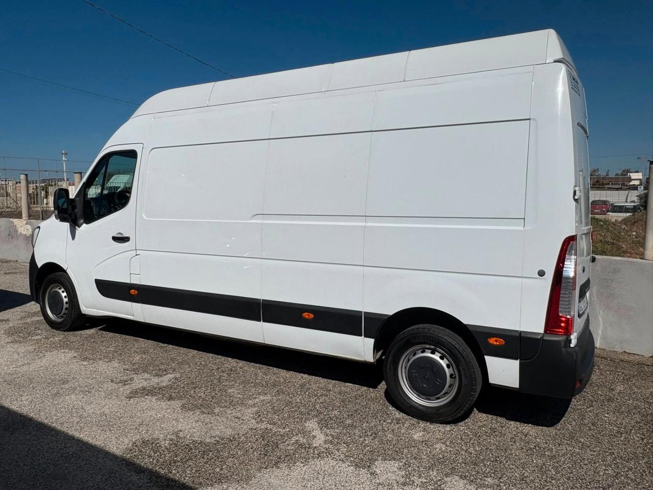 Renault Master 2.3cc 150cv PL-TA FRIGO