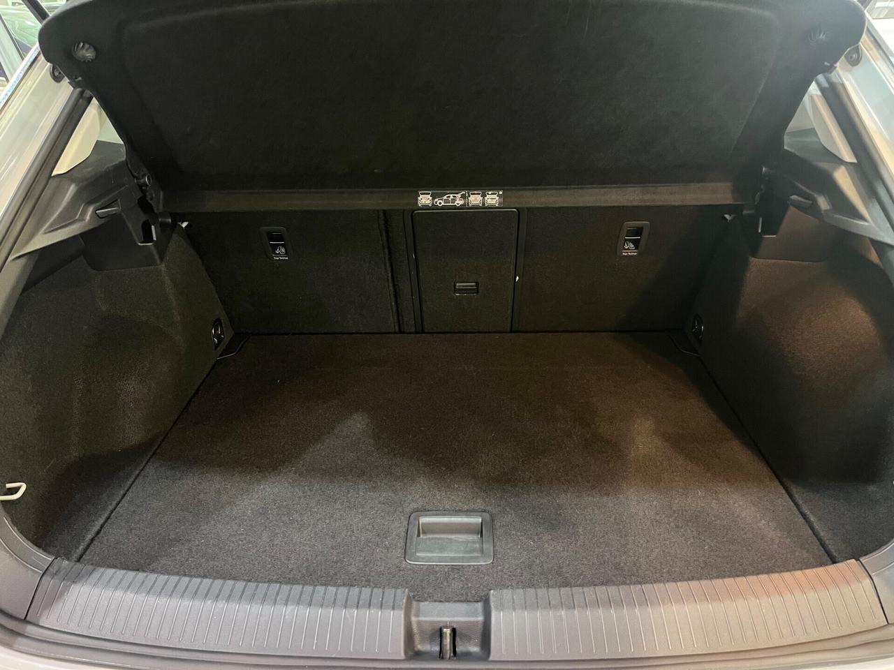 Volkswagen T-Roc 2.0 tdi Business 4motion dsg 82.000 KM!!