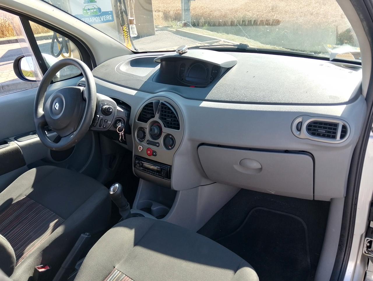 Renault Modus 1.5 dCi 150.000 km auto pari al nuovo