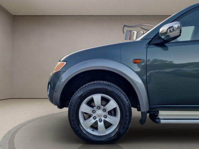 MITSUBISHI L200 2.5 DI-D/136CV Club Cab Intense