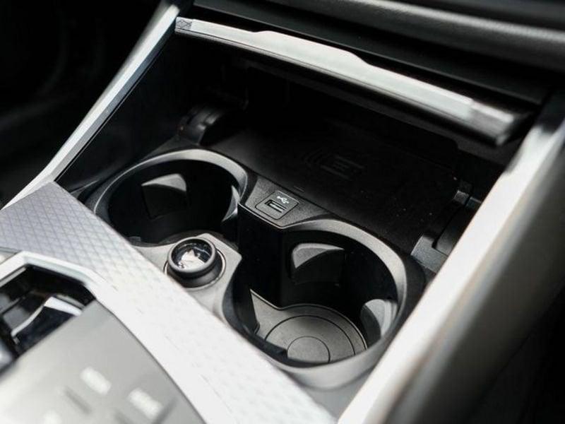 BMW Serie 3 320d 48V xDrive Touring Msport