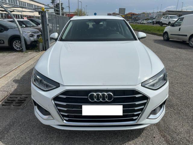 AUDI A4 Avant 40 g-tron S tronic Business Advanced