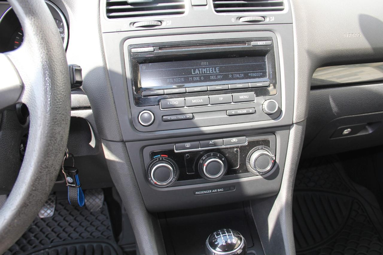 Volkswagen Golf 1.2 TSI 5p. Comfortline (77KW-105CV Neopatentati)
