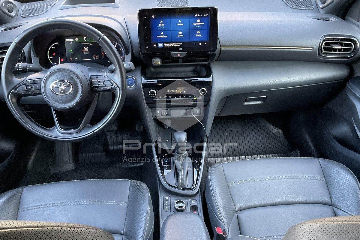 TOYOTA Yaris Cross 1.5 Hybrid 5p. E-CVT AWD-i Premiere