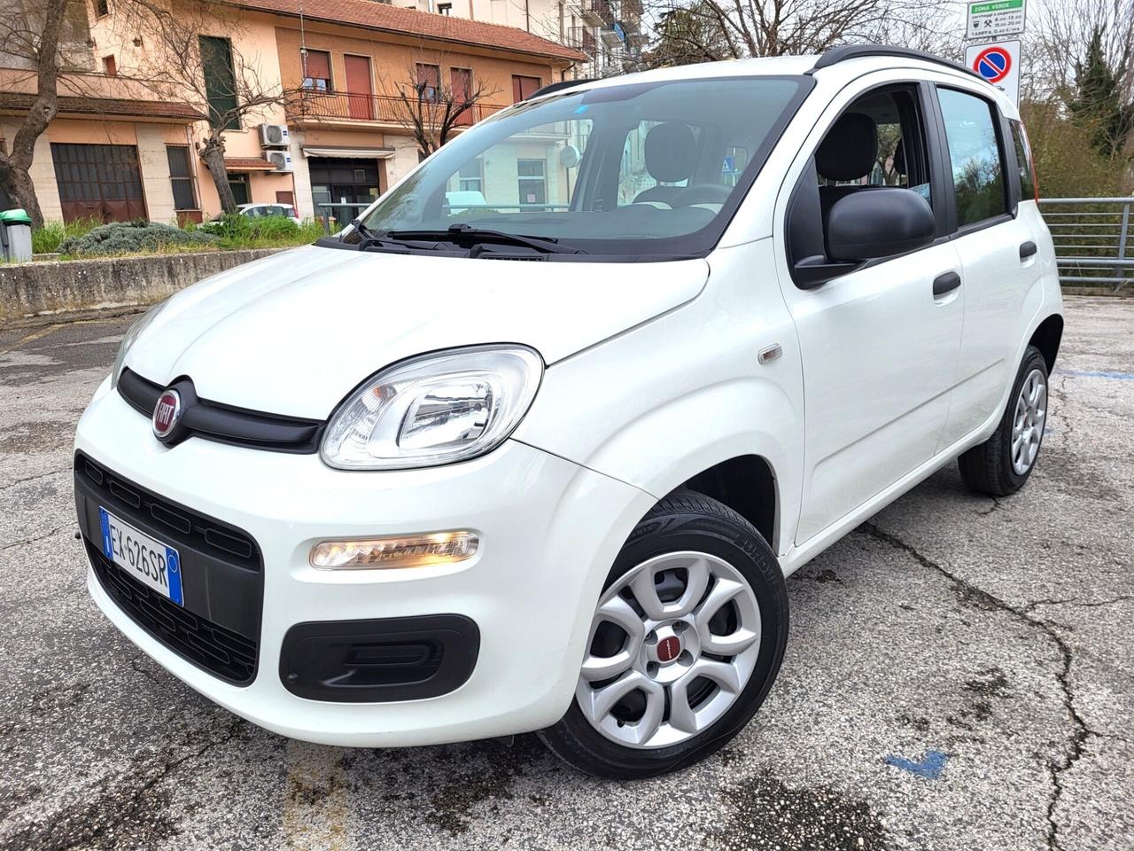 FIAT PANDA 0,9 Natural P-UNICA PROPR-4 REVISIONI