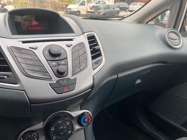Ford Fiesta 1.4 TDCi 5p. Titanium