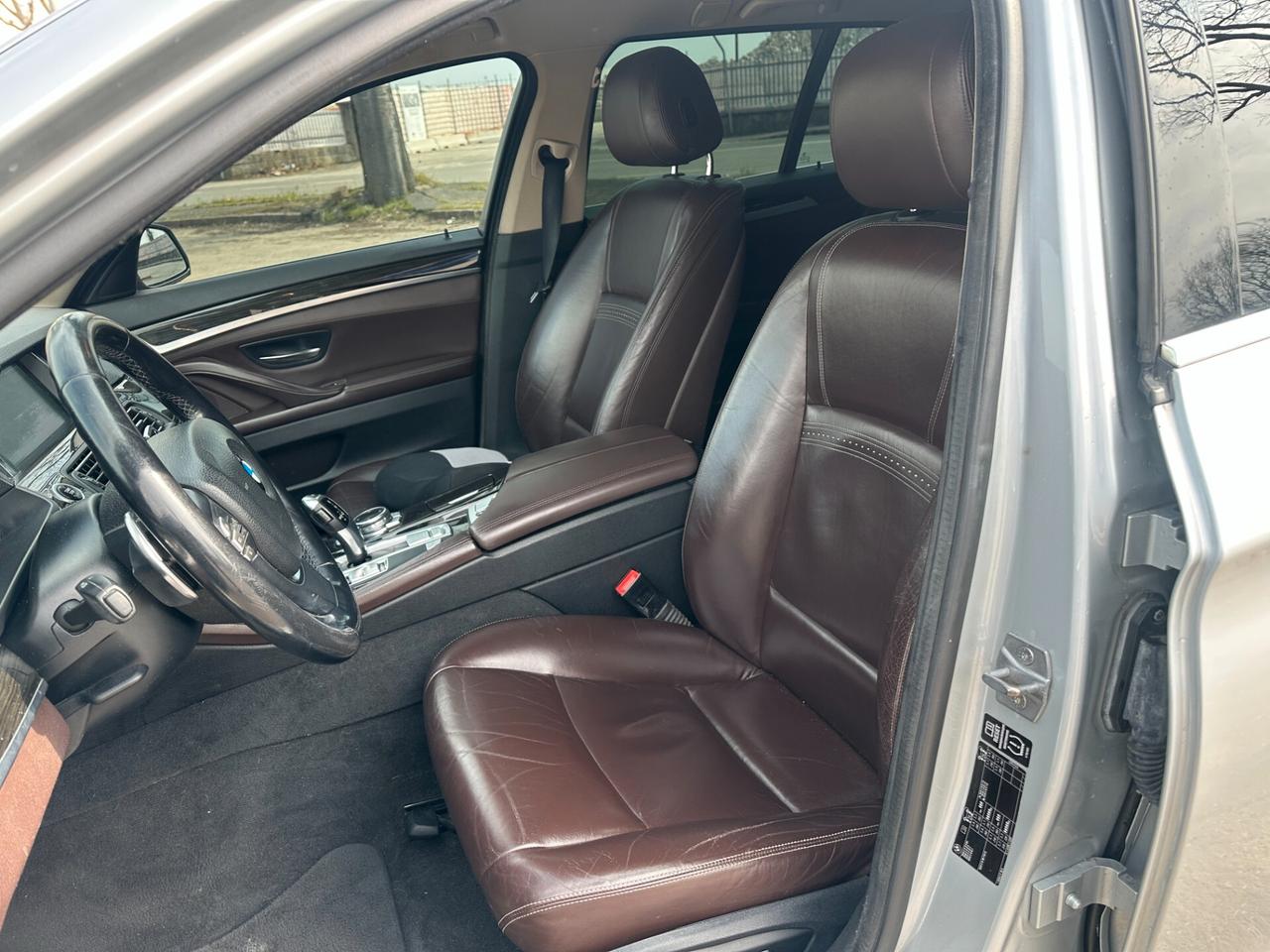 Bmw 520 520d xDrive Touring Luxury