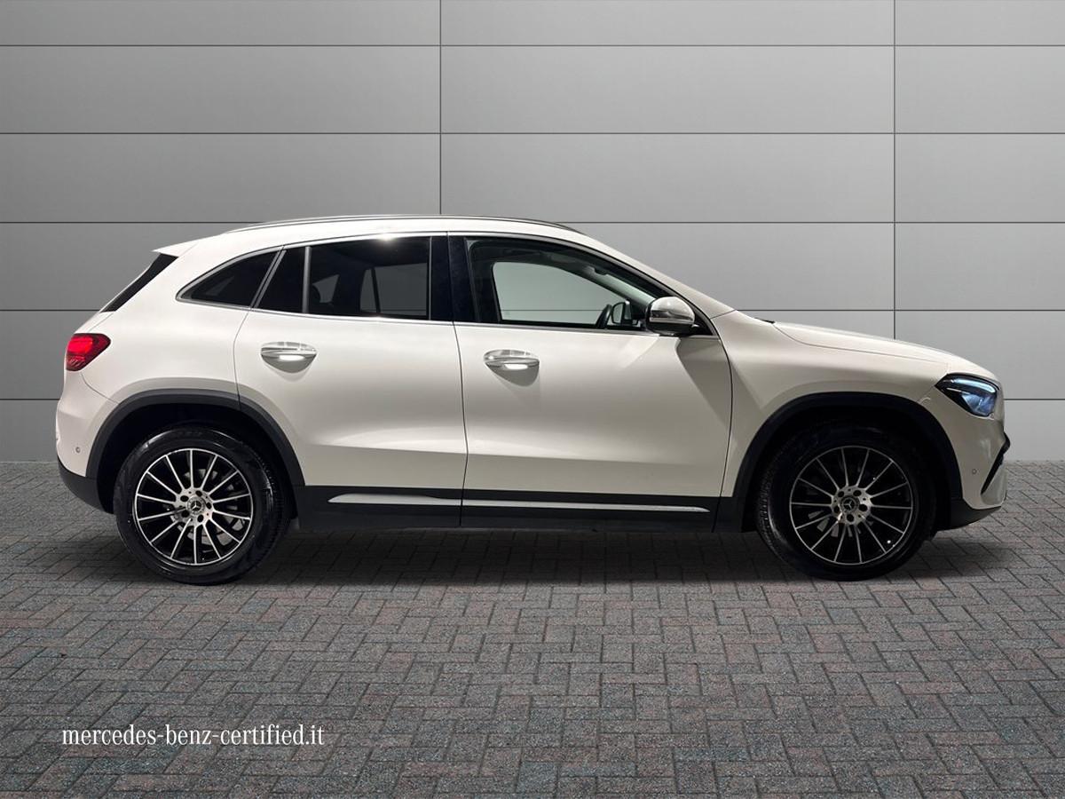 Mercedes-Benz GLA 200 d Progressive Advanced PLUS auto