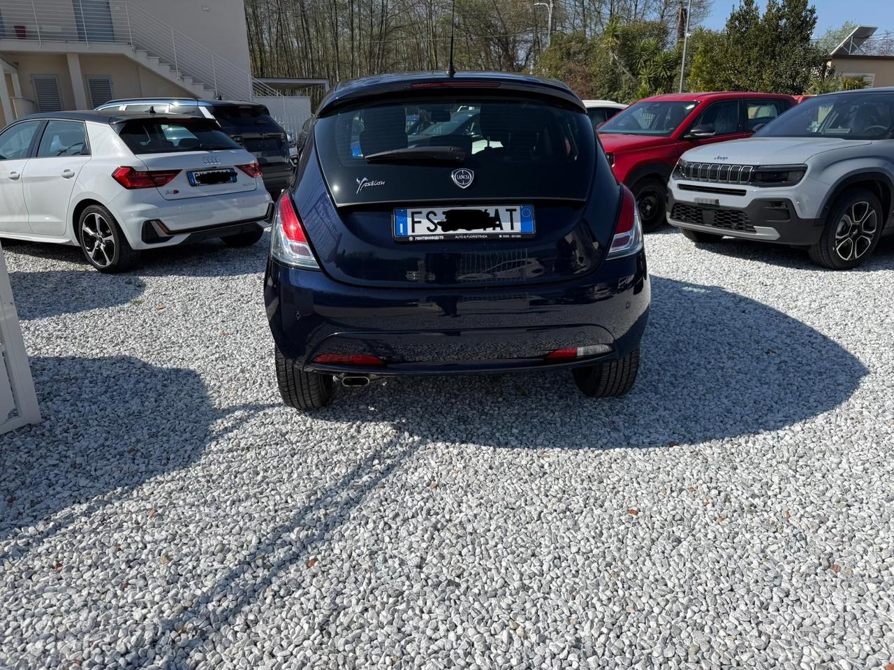 Lancia Ypsilon 1.2 69 CV 5 porte GPL Ecochic Platinum