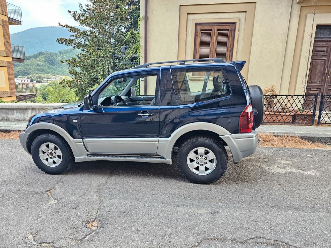 Mitsubishi Pajero 3.2 16V DI-D 3p. GLS1