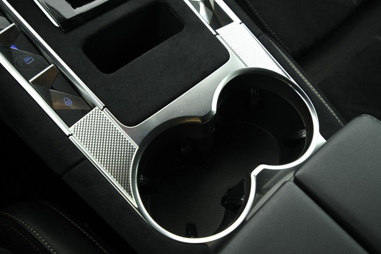 DS DS7 1.5 bluehdi Performance Line+ 130cv auto CAMERA+NEOPATENTATI