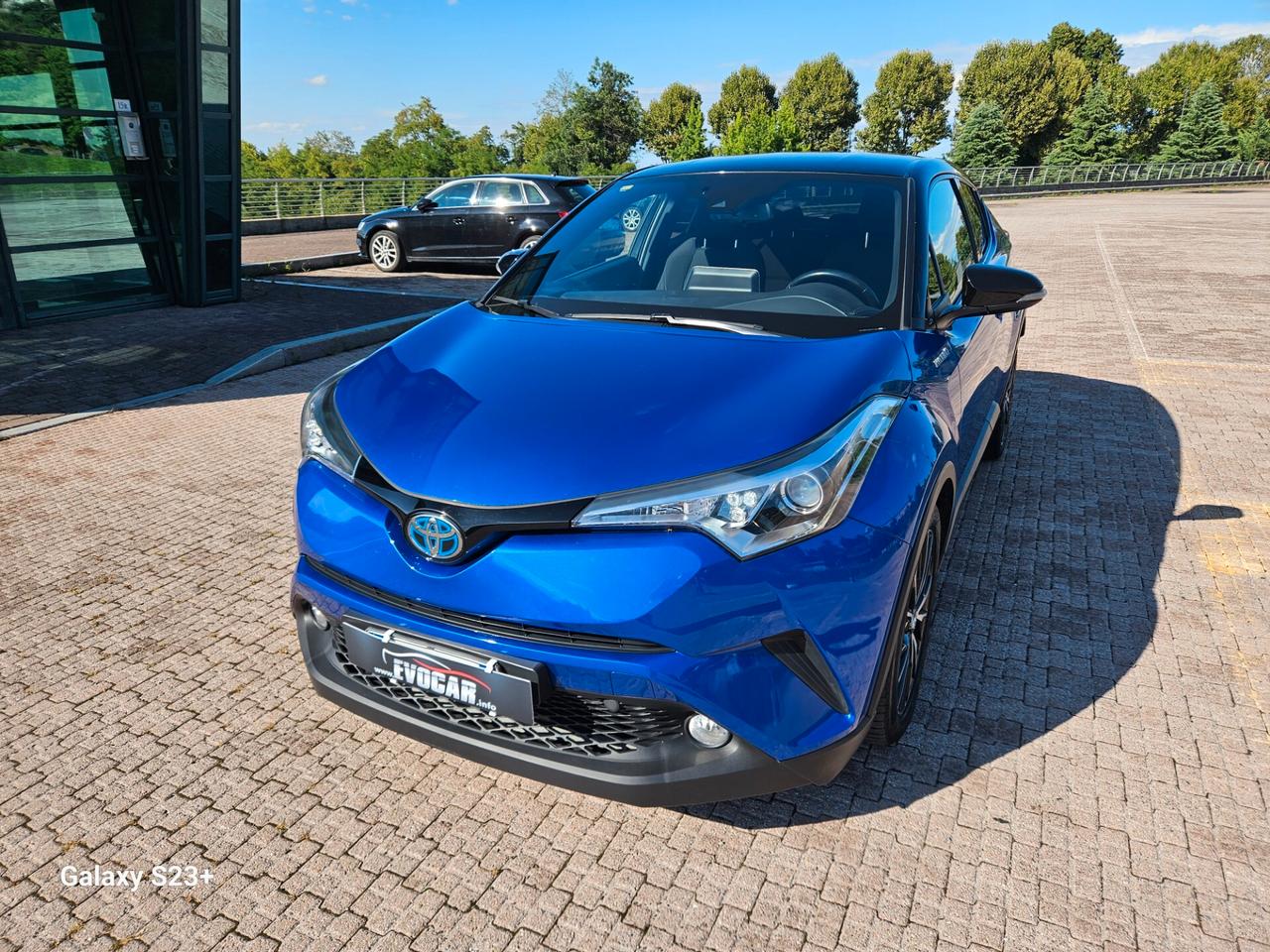 Toyota C-HR 1.8 Hybrid E-CVT Lounge