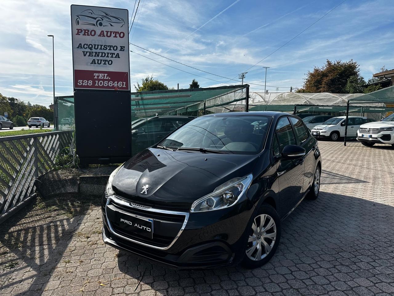 Peugeot 208 BlueHDi 75 5 porte Allure
