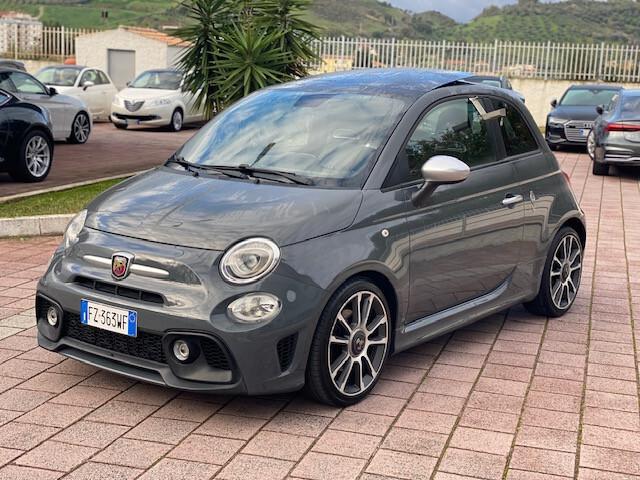 Abarth 595 1.4 Turbo T-Jet 165 CV Turismo