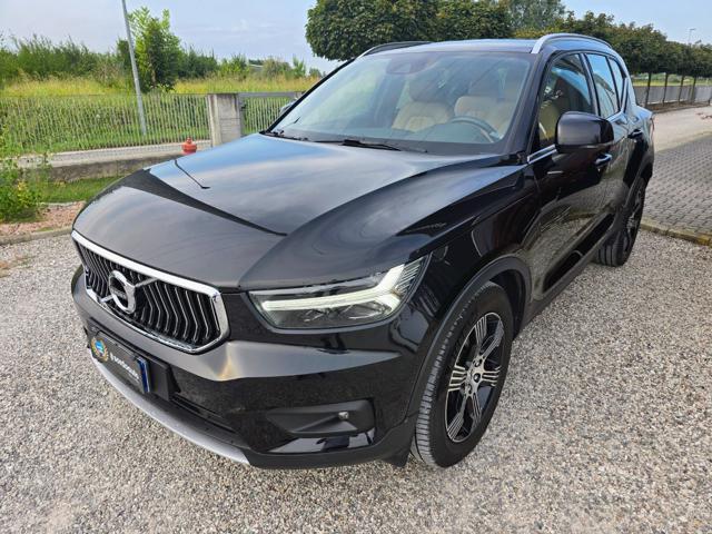 VOLVO XC40 D4 AWD Geartronic Inscription