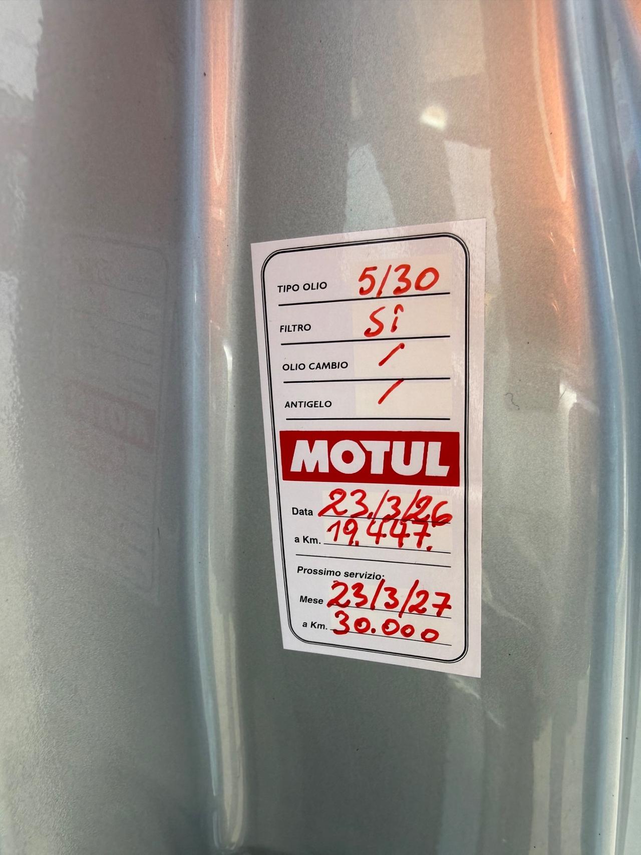 CITROEN C1. 1.0 NEOPATENTATI KM 19. MILA !!!