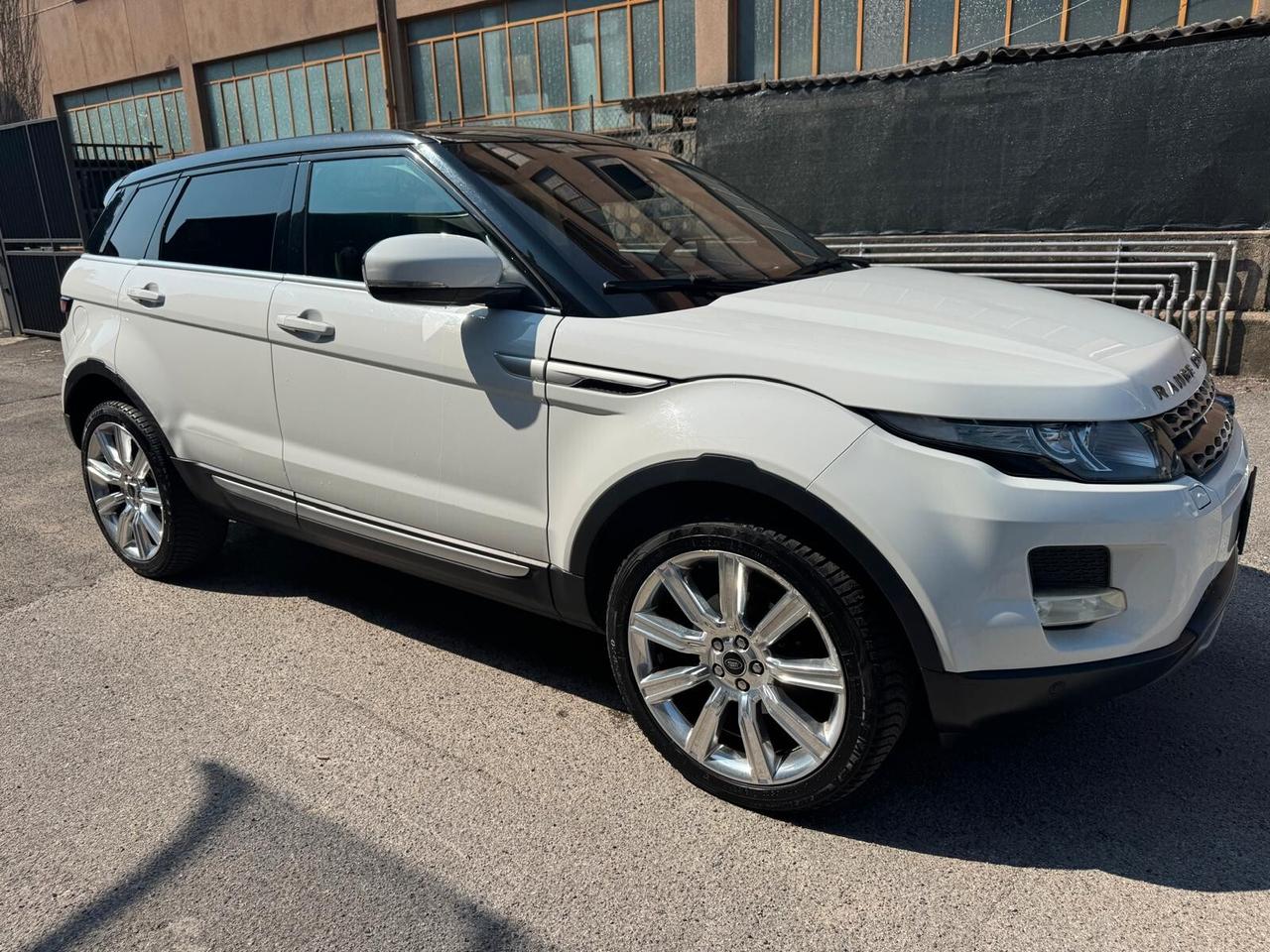 Land Rover Range Rover Evoque Range Rover Evoque 2.2 TD4 5p. Dynamic
