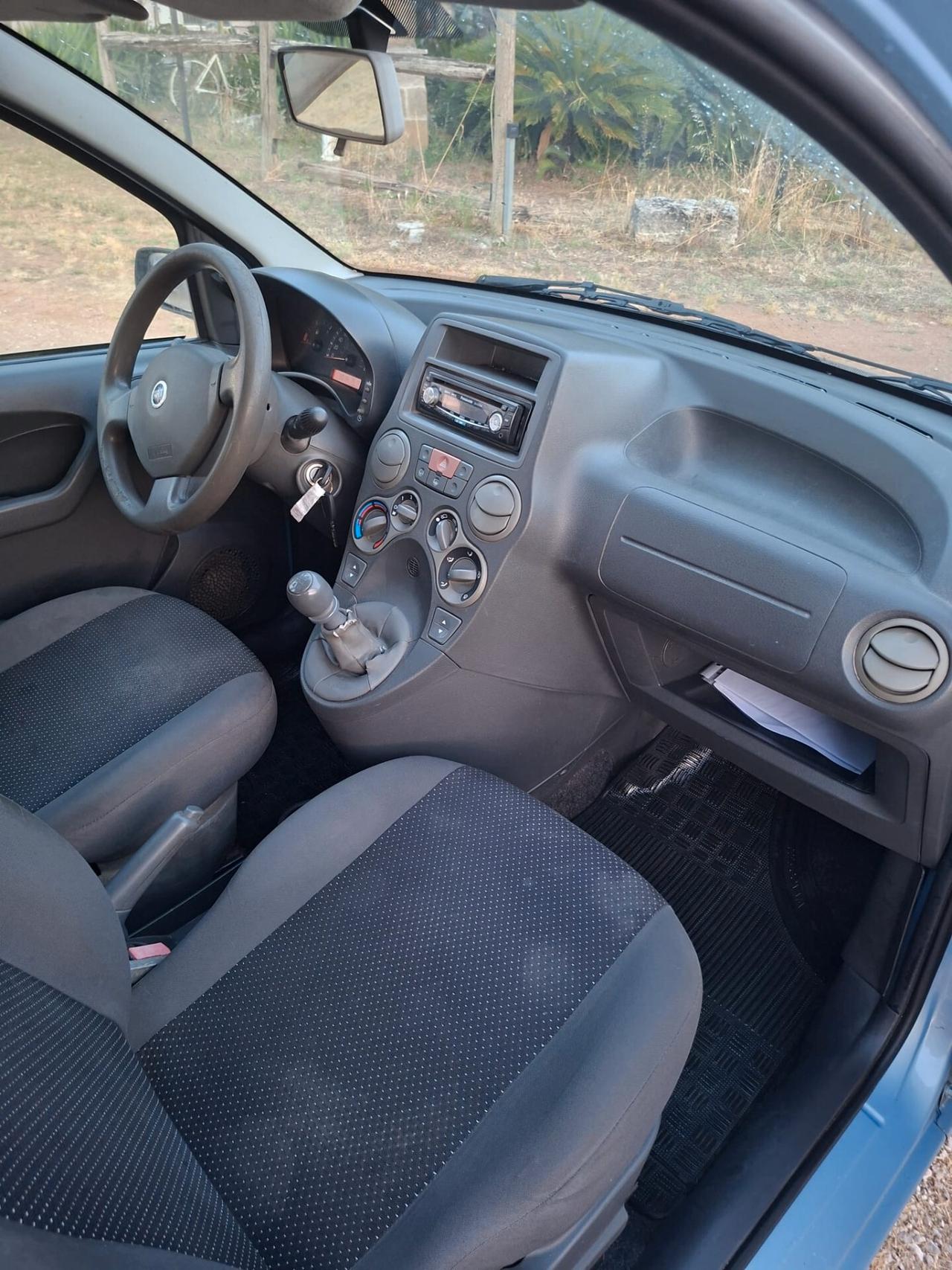 Fiat Panda 1.1 Active PREZZO INCLUSO PASSAGGIO DI PROPRIETÀ