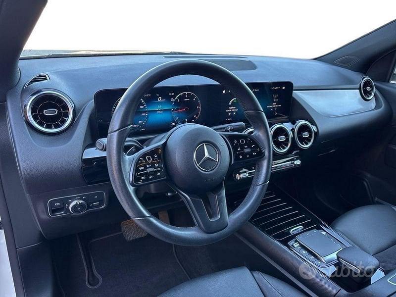 Mercedes-Benz GLA GLA-H247 2020 - 180 d Sport...