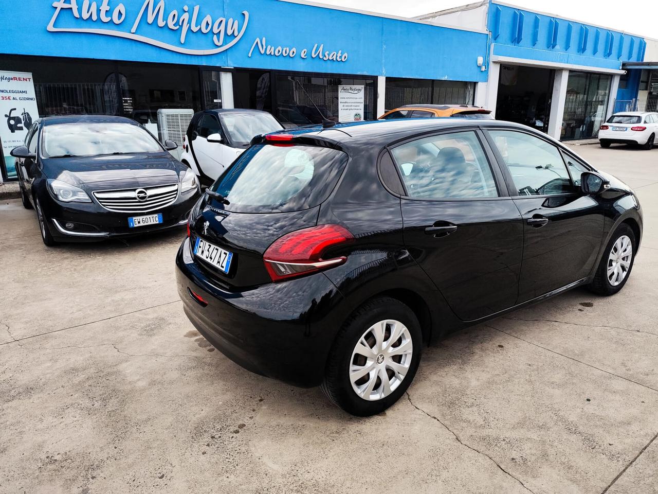 Peugeot 208 PureTech 82 5 porte Allure