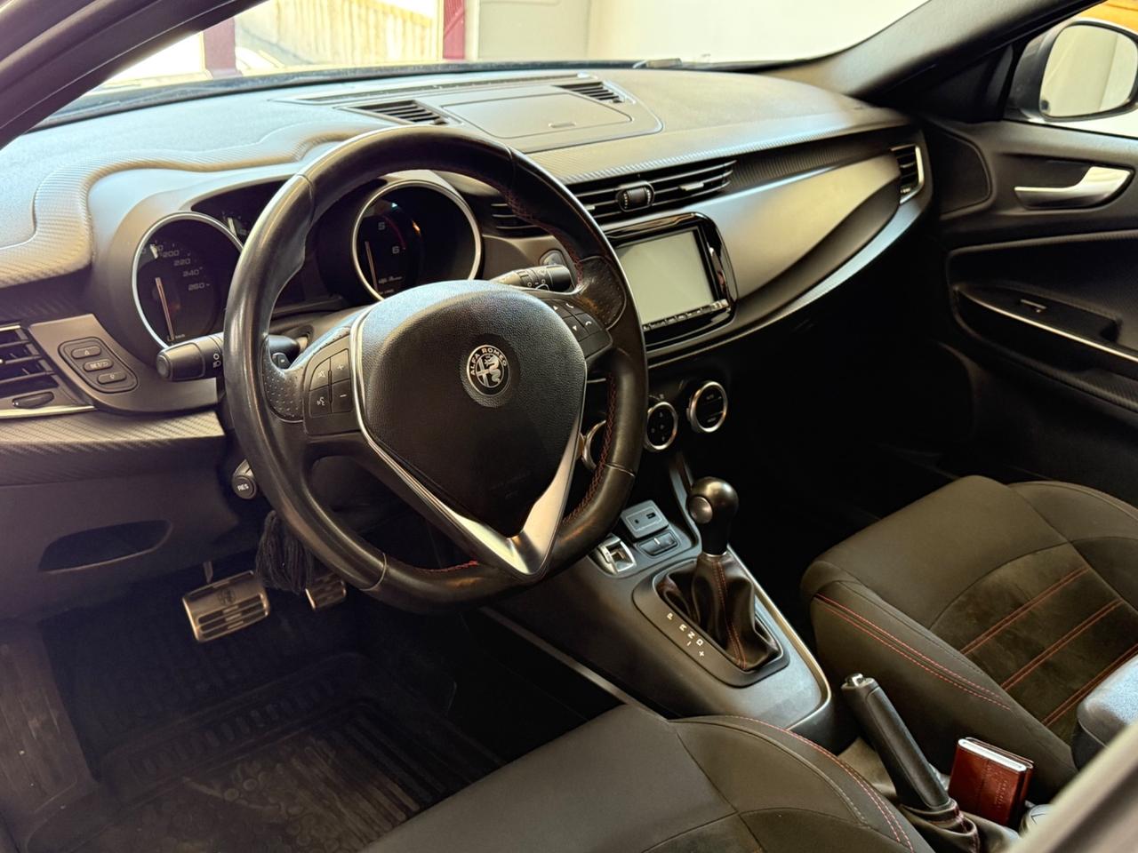 Alfa Romeo Giulietta 1.6 JTDm TCT 120 CV Sportiva