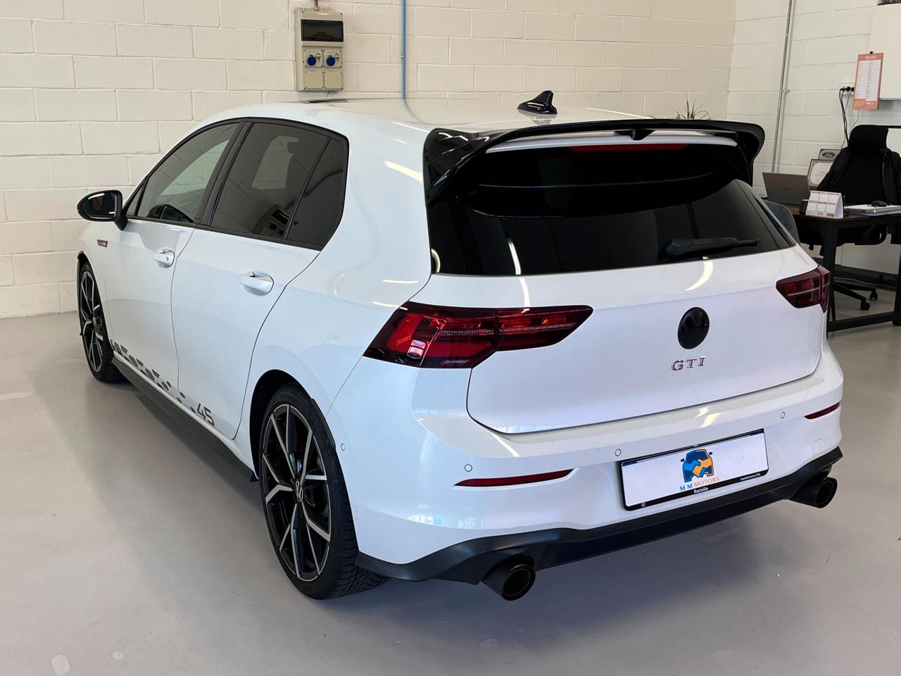 Volkswagen Golf 2.0 GTI TSI 245CV DSG