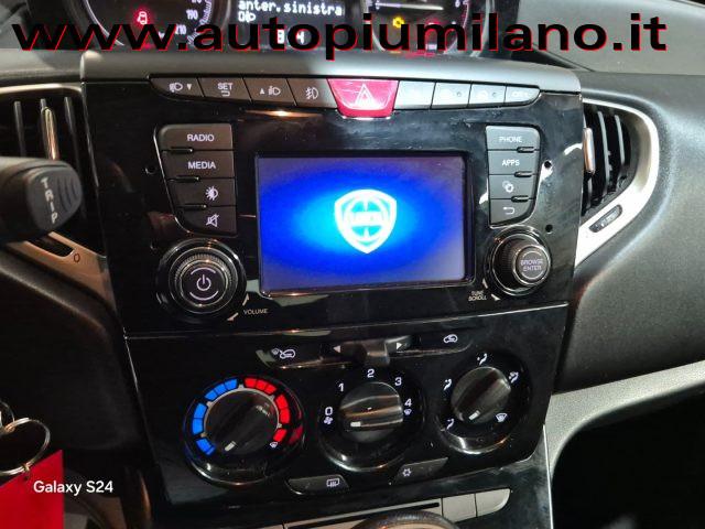 LANCIA Ypsilon 1.0 FireFly 5 porte S&S Hybrid Ecochic Gold