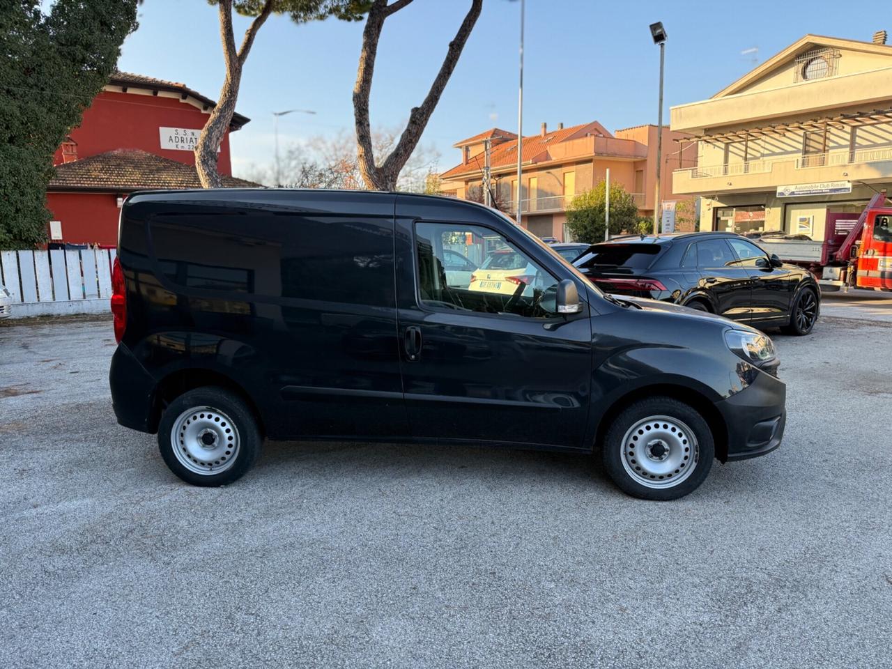 Fiat Doblò 1.4 T-Jet Natural Power PC-TN Cargo Lamierato SX