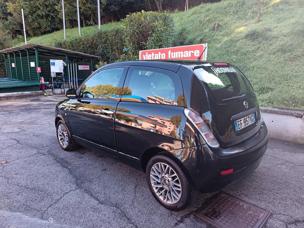 Lancia Ypsilon 1.3 MJT 75 CV Diva 2010 euro 5