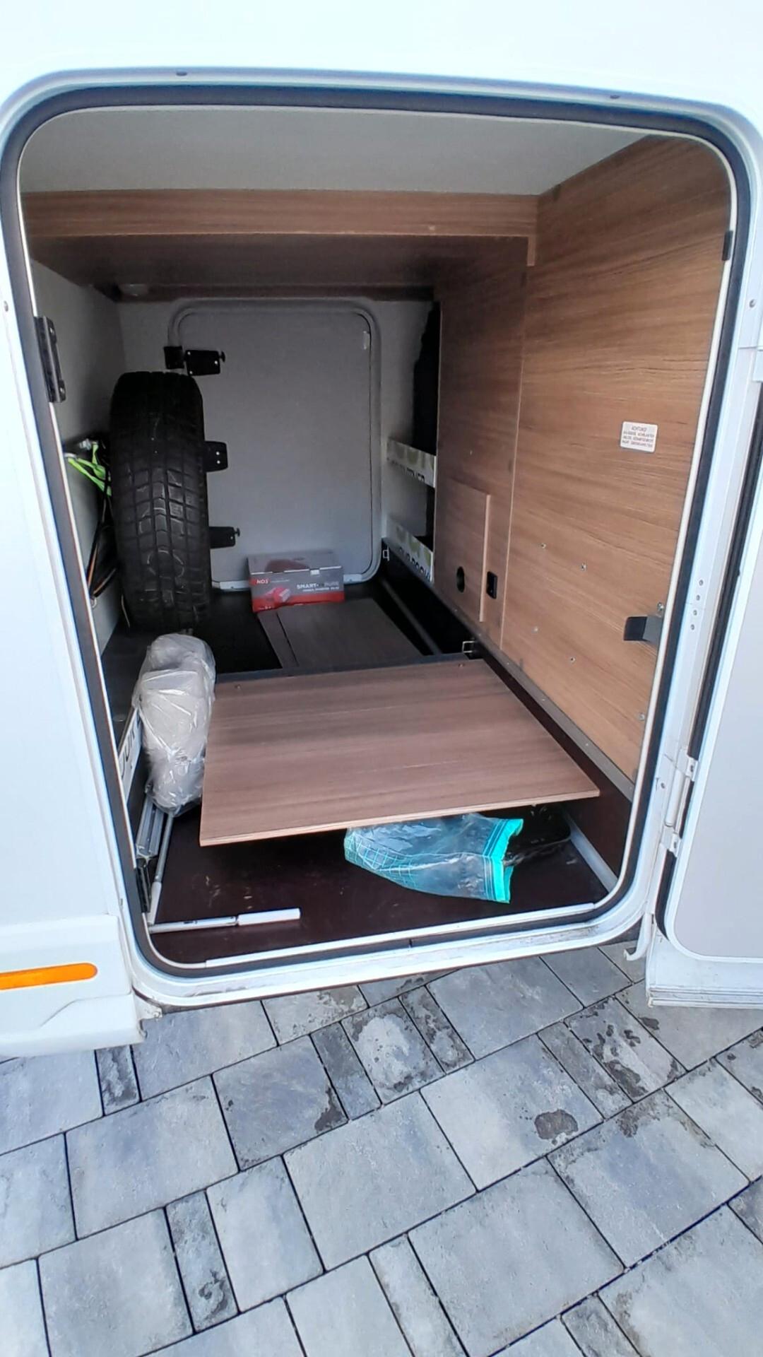 Knaus I LIVE 700
