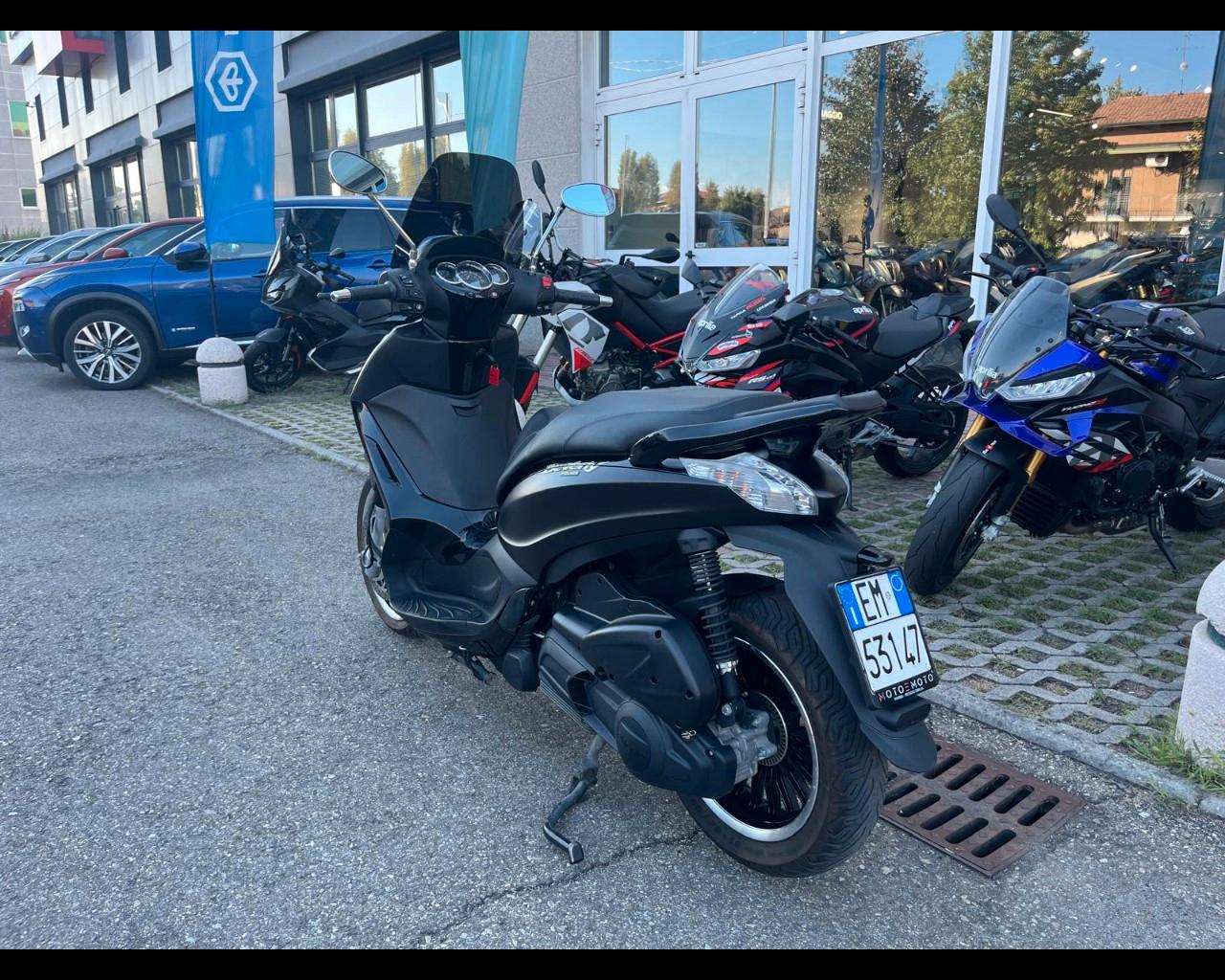 PIAGGIO Beverly - Beverly 300 ie Police Abs-asr my17