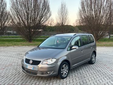 Volkswagen Touran 1.9 TDI 105CV DPF DSG Trendline