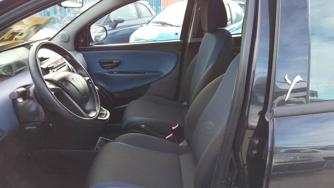 Lancia Ypsilon 1.2 BENZINA