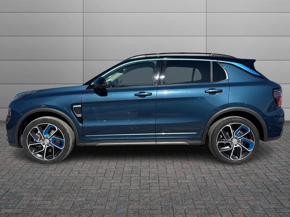 Lynk & Co 01 - 01 1.5 td phev auto