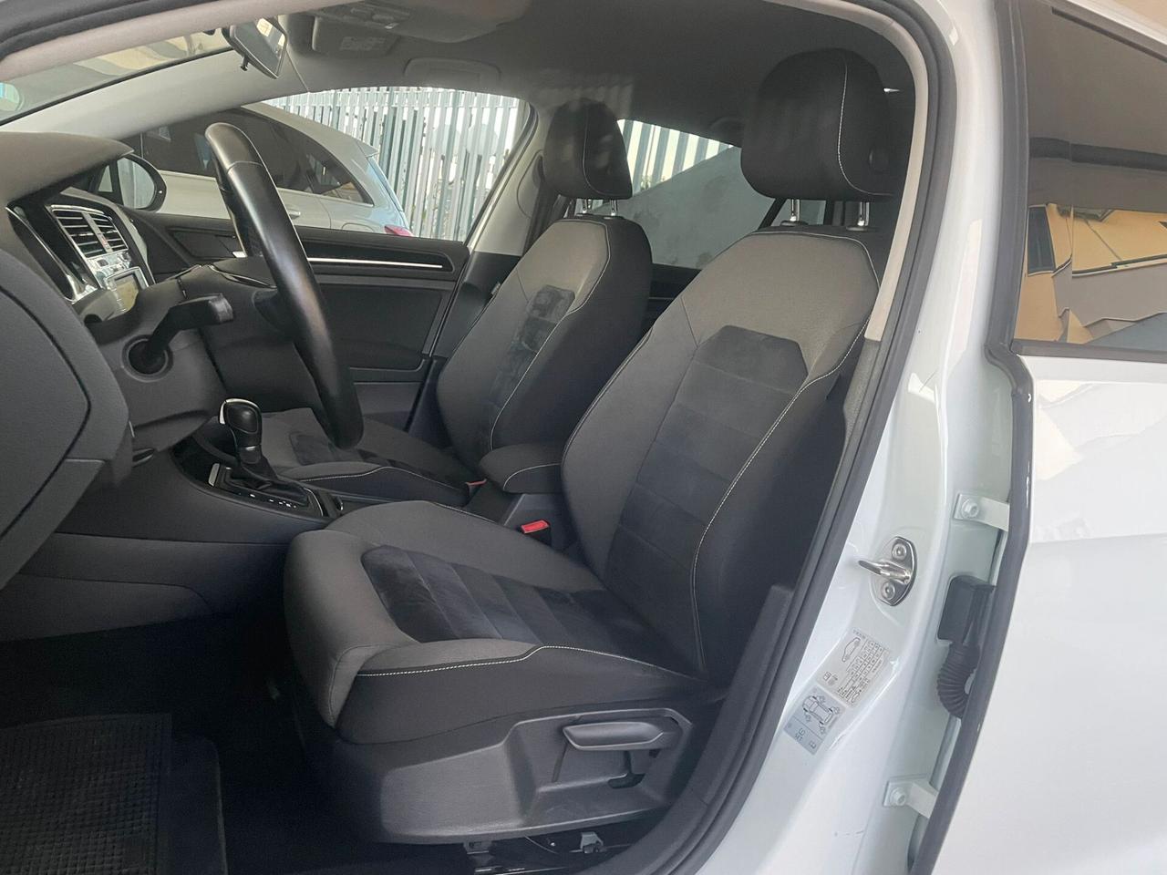 Volkswagen Golf 1.6 TDI 110 CV DSG 5p. Highline BlueMotion Technology