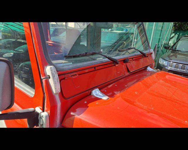 LAND ROVER Defender 90 2.5 tdi Hard Top